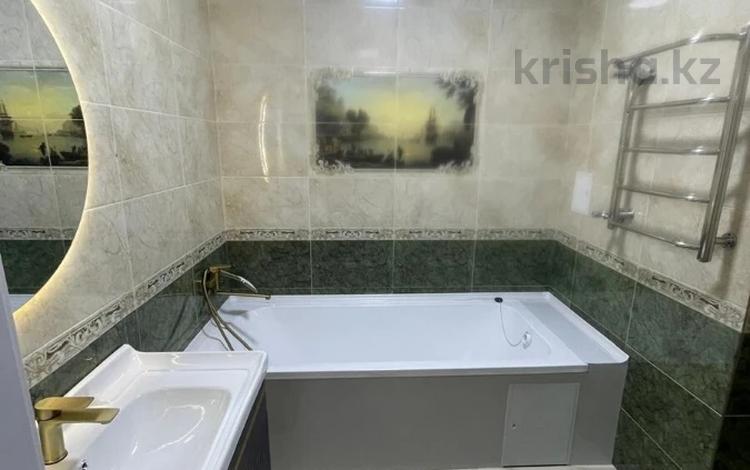 3-комнатная квартира · 90 м² · 18/22 этаж, Варламова 33 за 64 млн ₸ в Алматы, Алмалинский р-н — фото 2