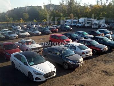 Действующая автостоянка на 100 мест с стабильным потоком клиентов · 1600 м², бағасы: ~ 70 млн ₸ в Караганде, Алихана Бокейханова р-н