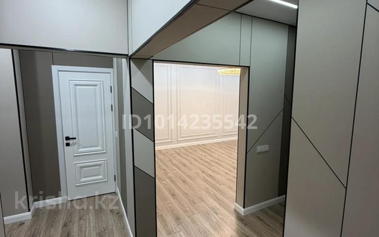 3-бөлмелі пәтер · 80 м² · 3/5 қабат, Нижний Отырар ш/а 9 — Гипер хаус , Нижний отырар, бағасы: 300 000 ₸ в Шымкенте, Туран р-н — фото 2