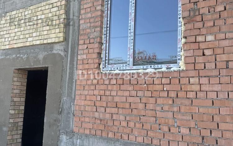 4-комнатная квартира · 165 м² · 1/4 этаж, Дуйсен баянова 172а — Напротив Тойота центра за 40 млн ₸ в Таразе — фото 10