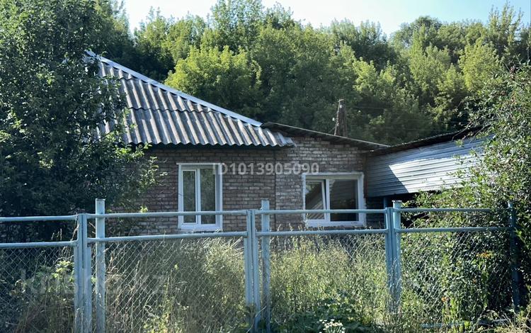 Отдельный дом · 4 комнаты · 85.4 м² · 8 сот., Лесная 3 — Недалеко от центральной площади за 4 млн ₸ в Серебрянске — фото 2