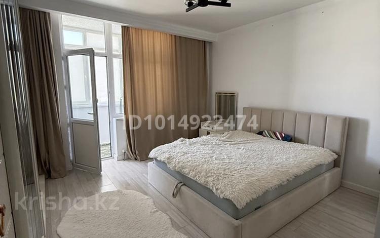 2-комнатная квартира · 70 м² · 9/9 этаж, Райымбек батыра 289 за 250 000 ₸ в  — фото 17