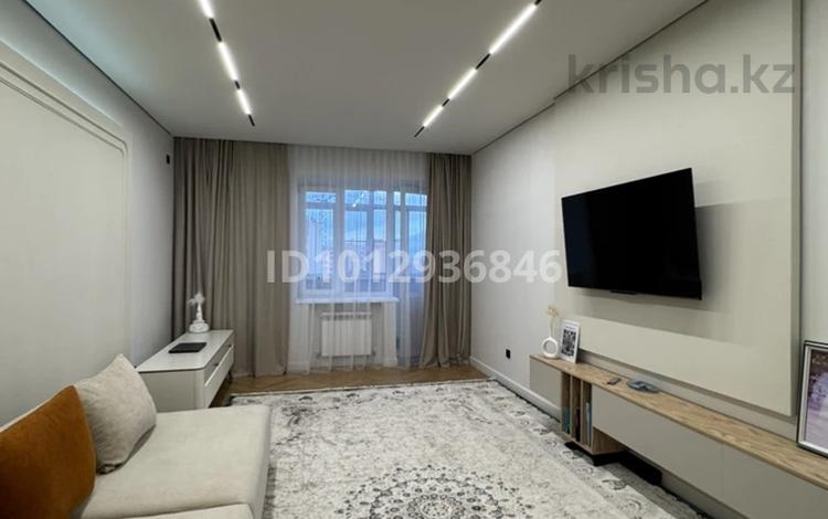 2-бөлмелі пәтер · 70 м² · 7/9 қабат, мкр. Алтын орда, Алтын Орда 2, бағасы: 42.5 млн ₸ в Актобе — фото 2
