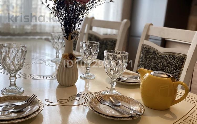 2-комнатная квартира · 68 м² · 12/12 этаж, Сауран 3/1 — Сығанақ за 16 000 ₸ в Астане, Есильский р-н — фото 2