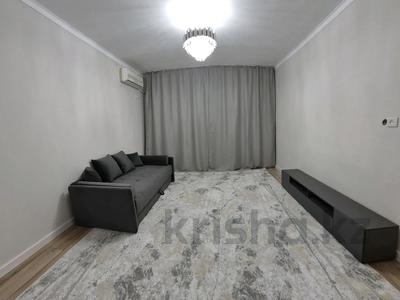 3-комнатная квартира · 63 м² · 3/5 этаж, Азаттык 5б за 300 000 〒 в Атырау