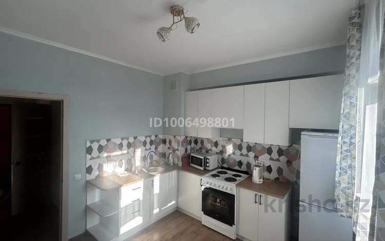 1-бөлмелі пәтер · 45 м² · 8/10 қабат, Каныша Сатпаева 55/2, бағасы: 12 000 ₸ в Усть-Каменогорске — фото 4