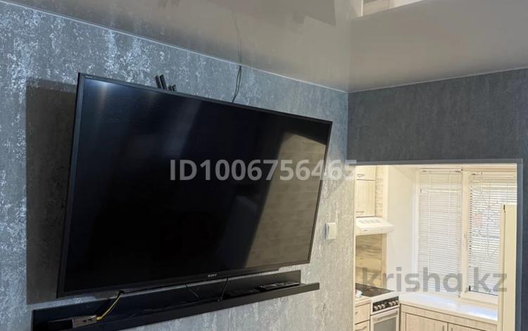 2-бөлмелі пәтер · 45 м² · 1/5 қабат, Кайсенова 119, бағасы: 210 000 ₸ в Усть-Каменогорске, Ульбинский — фото 2