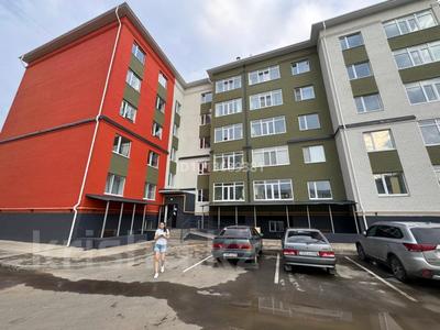 1-бөлмелі пәтер · 48 м² · 2/5 қабат, мкр. Алтын орда 49л, бағасы: 13.5 млн ₸ в Актобе