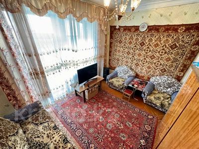 2-комнатная квартира · 50 м² · 3/3 этаж, АУЭЗОВА за 10.8 млн ₸ в Семее