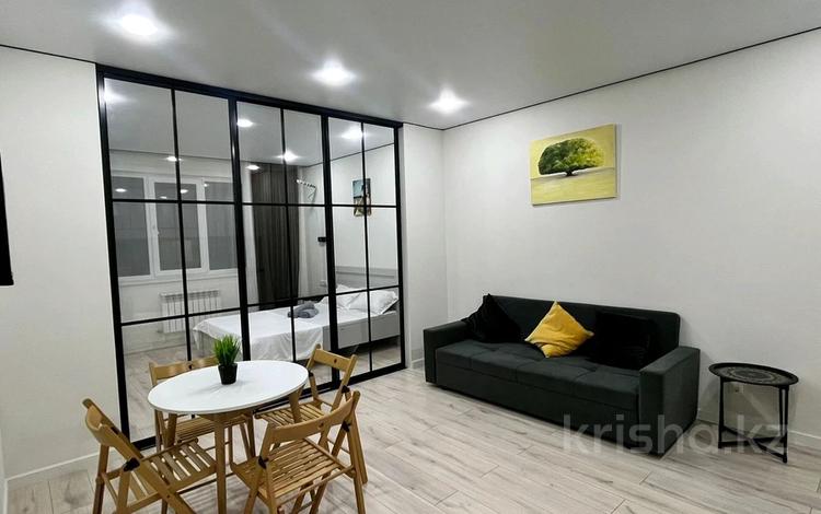 2-комнатная квартира · 70 м² · 9/10 этаж, мкр Жетысу-3 55А — Абая -Момышулы,Станция Метро,ТРЦ Спутник, Family park за 22 000 ₸ в Алматы, Ауэзовский р-н — фото 2