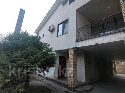 Жеке үй · 6 бөлме · 329 м² · 5 жүзд., Кастеева 33, бағасы: 211 млн ₸ в Алматы, Медеуский р-н