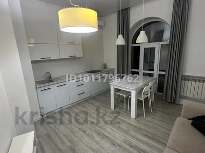 2-бөлмелі пәтер · 55 м² · 14/14 қабат, 17-й мкр, ​17-й микрорайон 8, бағасы: 30 млн ₸ в Актау