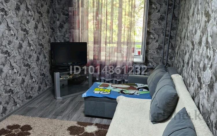 1-комнатная квартира · 33 м² · 1/2 этаж, мкр 13-й военный городок 50 за 160 000 ₸ в Алматы, Турксибский р-н — фото 2
