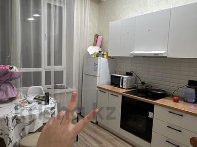 1-бөлмелі пәтер · 36.8 м² · 4/10 қабат, мкр Уркер, Казыбек би 3, 3/1, 3/2, бағасы: 27.5 млн ₸ в Астане, Нура р-н
