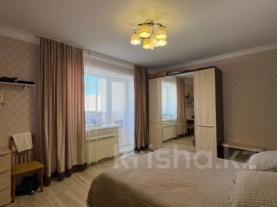 3-комнатная квартира · 129.6 м² · 3/5 этаж, Тауелсиздик за 52 млн 〒 в Актобе