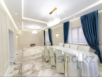 Отдельный дом · 6 комнат · 250 м² · 10 сот., Мустафа Шокая за 56 млн 〒 в Караоткеле