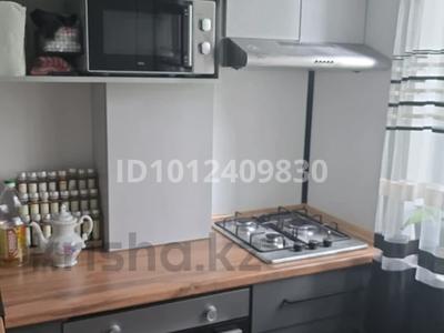 2-бөлмелі пәтер · 52 м² · 3/5 қабат, мкр Акбулак 1, бағасы: 200 000 ₸ в Таразе