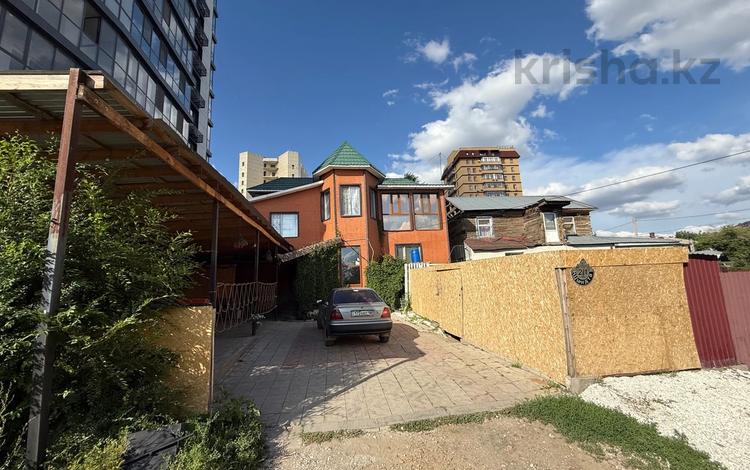 Отдельный дом · 4 комнаты · 150 м² · 4 сот., Шмидта 2/1 за 800 000 ₸ в Семее — фото 2