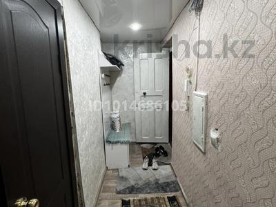 2-комнатная квартира · 42 м² · 1/4 этаж, 342 квартал 11 за 185 000 ₸ в Семее