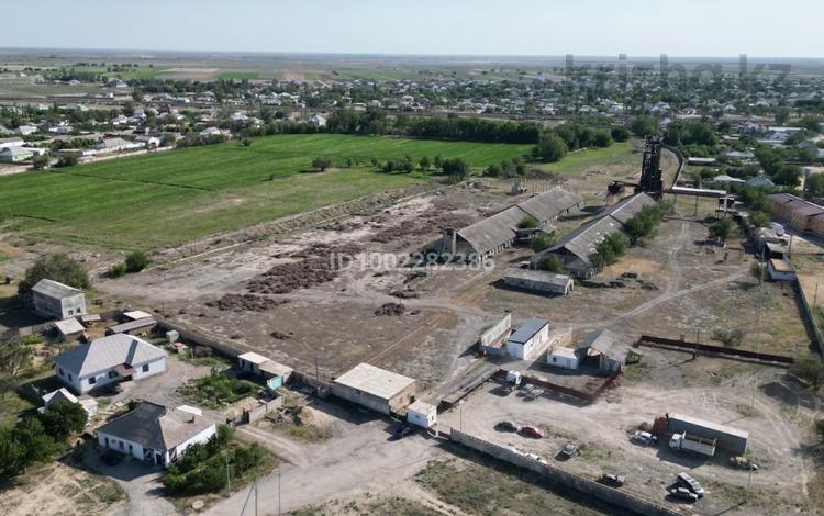 Өнеркәсіптік база · 19 га, М.Темирбаев 1 — Акимат Саурана, бағасы: 1 111 ₸ в  — фото 2
