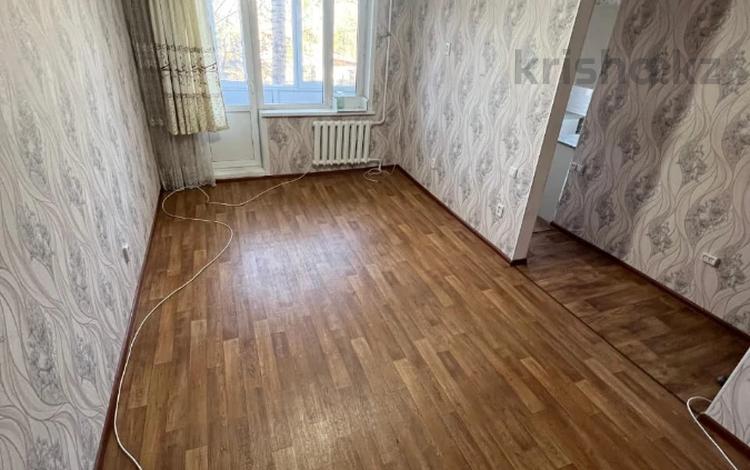 1-комнатная квартира · 32.4 м² · 2/5 этаж, 1 микрорайон за 10.5 млн 〒 в Семее — фото 2