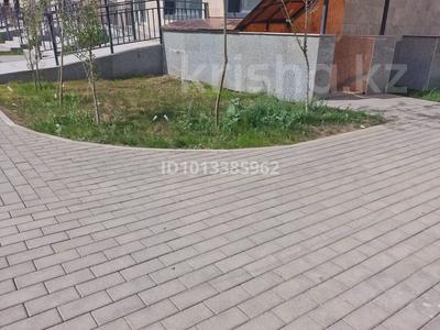 Свободное назначение, офисы, магазины и бутики, общепит, салоны красоты, образование, развлечения · 327 м² за 111 млн ₸ в Астане, Есильский р-н