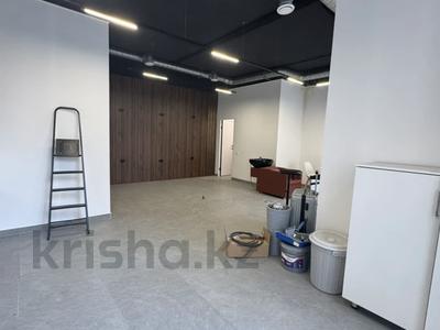 Еркін, кеңселер, дүкендер мен бутиктер, сұлулық салондары · 55 м², бағасы: 45 млн ₸ в Алматы, Наурызбайский р-н
