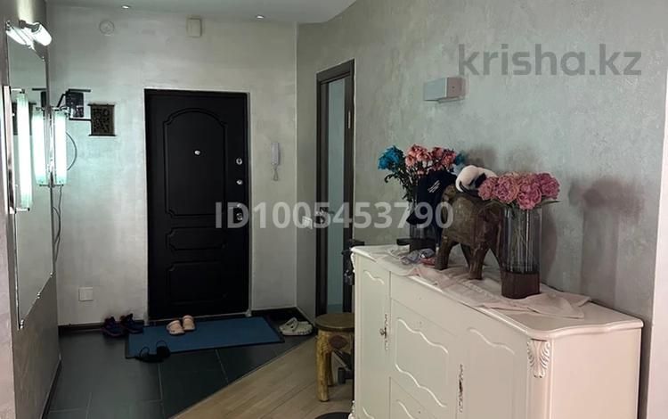 3-комнатная квартира · 131 м² · 6/9 этаж, мкр Жетысу-2 80 за 78 млн ₸ в Алматы, Ауэзовский р-н — фото 5