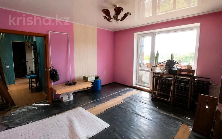 2-бөлмелі пәтер · 51.7 м² · 3/3 қабат, 14-шағынаудан, Майкудук, 14й микрорайон 49/2, бағасы: 7.8 млн ₸ в Караганде, Алихана Бокейханова р-н — фото 2