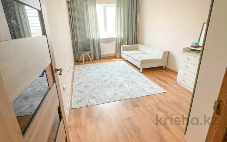 1-комнатная квартира · 40 м² · 9/12 этаж, Сатпаева 90/36, 90/20 за 37 млн ₸ в Алматы, Бостандыкский р-н — фото 2