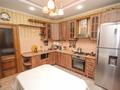 4-комнатная квартира · 90 м² · 2/5 этаж, Панфилова 109 за 500 000 ₸ в Алматы, Алмалинский р-н — фото 2