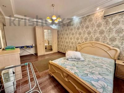 3-комнатная квартира, 70 м², 2/8 этаж, Назарбаева за 52.5 млн 〒 в Алматы, Жетысуский р-н