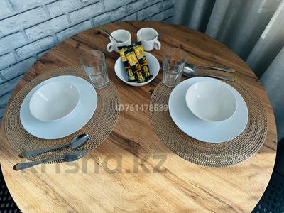 2-бөлмелі пәтер · 50 м² · 5/5 қабат, Республики 57/1 — Центр, бағасы: 10 000 〒 в Темиртау