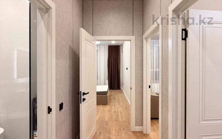 2-бөлмелі пәтер · 55 м² · 3/12 қабат, Райымбека 349/1, бағасы: 300 000 ₸ в Алматы, Ауэзовский р-н — фото 2
