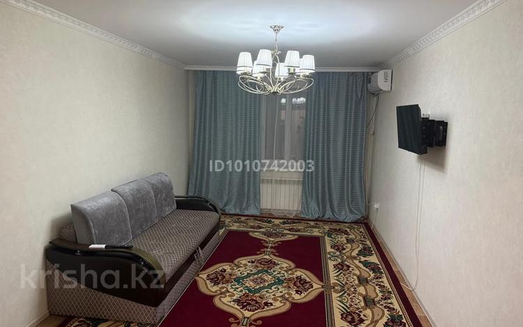 2-комнатная квартира · 64 м² · 2/9 этаж, мкр 12 22 — Бокенбай батыра 22 за 150 000 ₸ в Актобе — фото 2