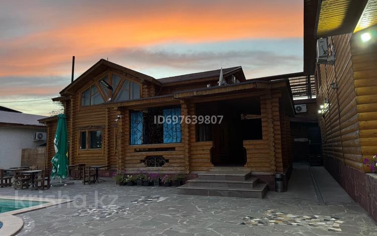 Дом · 5 комнат · 200 м², Рауан 3 линия 27 за 250 000 〒 в Конаеве — фото 2