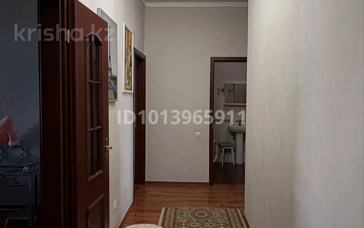 3-комнатная квартира · 110 м² · 11/13 этаж, Туркестан 8 за 400 000 ₸ в Астане, Есильский р-н — фото 2