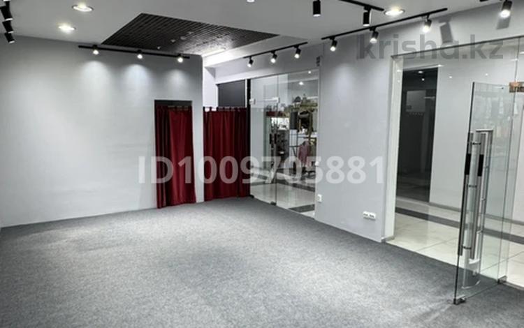 Магазины и бутики · 41 м² за 615 000 ₸ в Алматы, Медеуский р-н — фото 2