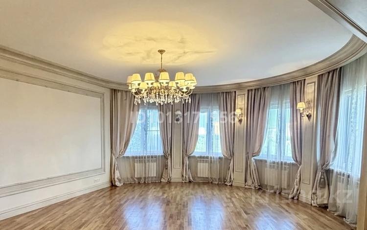 3-комнатная квартира · 217.1 м² · 6 этаж, Желтоксан 1 за 150 млн ₸ в Астане, Сарыарка р-н — фото 3