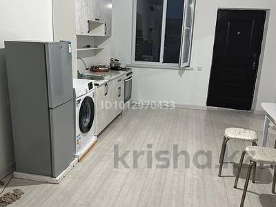 Часть дома · 3 комнаты · 70 м² · 8 сот., мкр Ынтымак-2, Массив Кошкар ата 43А — Темірші аулие астановкасы Алюминовый завод алдында Жаңа қоғам көшесі за 150 000 ₸ в Шымкенте, Абайский р-н