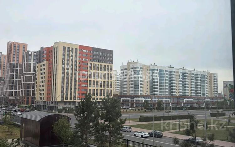 2-бөлмелі пәтер · 70 м² · 3/7 қабат, Туран 57/3, бағасы: 51 млн ₸ в Астане, Есильский р-н — фото 6