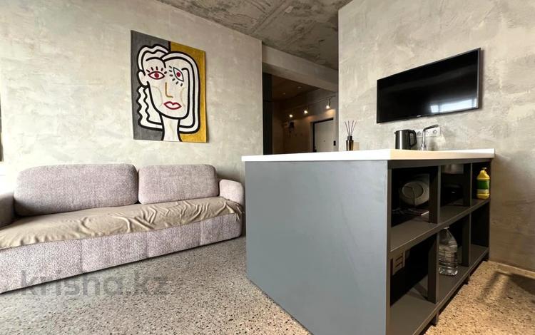 2-комнатная квартира · 55 м² · 13/13 этаж, Шевченко 92 — Наурызбай Батыра за 500 000 ₸ в Алматы, Алмалинский р-н — фото 25