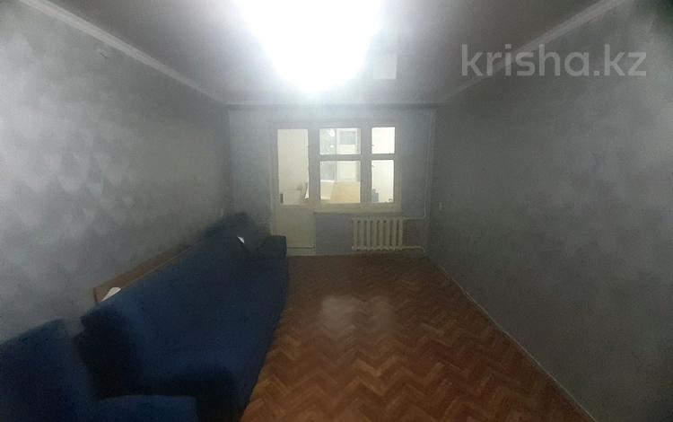 3-комнатная квартира, 74 м², 1/5 этаж помесячно, Байтурсынова — Студенческий городок