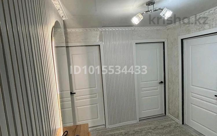 3-бөлмелі пәтер · 62 м² · 1/5 қабат, Сатпаева 96, бағасы: 16 млн ₸ — фото 2
