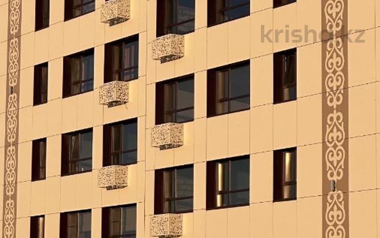 2-комнатная квартира · 74 м² · 1/7 этаж, Есенберлина 16 за 27.7 млн ₸ в Усть-Каменогорске — фото 2