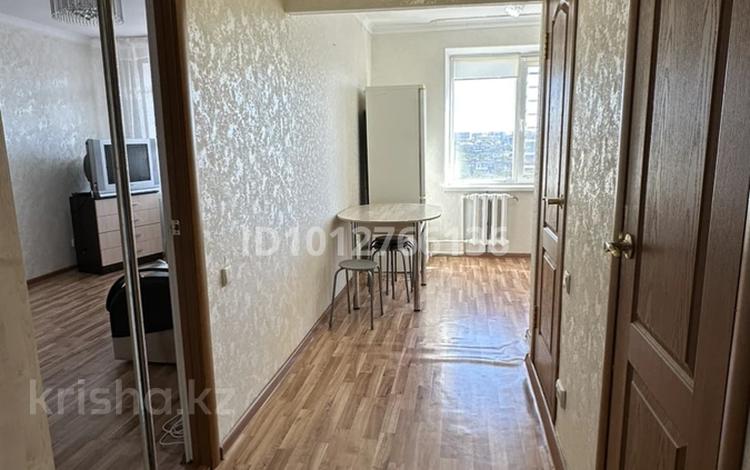 1-бөлмелі пәтер · 36 м² · 10/10 қабат, мкр 8 14, бағасы: 130 000 ₸ в Актобе — фото 2