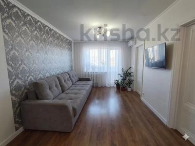 4-бөлмелі пәтер · 61.1 м² · 5/5 қабат, Юго-Восток ш/а., Мкр Юго-Восток пр. Республики — Средняя школа 15, бағасы: 20 млн ₸ в Караганде, Казыбек би р-н
