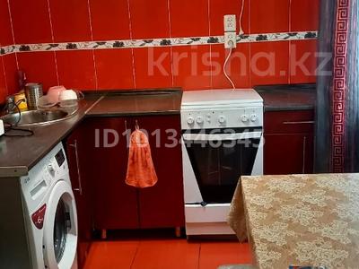 2-комнатная квартира · 44 м² · 3/3 этаж, мкр Новый Город 28 за 15 млн ₸ в Караганде, Казыбек би р-н