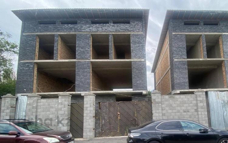 Отдельный дом · 20 комнат · 1028.4 м² · 10 сот., Квартал Б 50 — Дулати за 324 млн 〒 в Алматы — фото 2