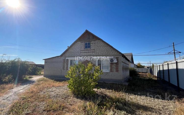Отдельный дом · 4 комнаты · 76 м² · 10 сот., Жексенбаева 3 — "Масленка" СТО за 26 млн 〒 в Деркуле — фото 4